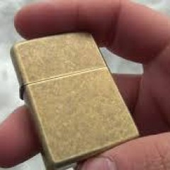 Зажигалка ZIPPO ANTIQUE BRASS 201FB